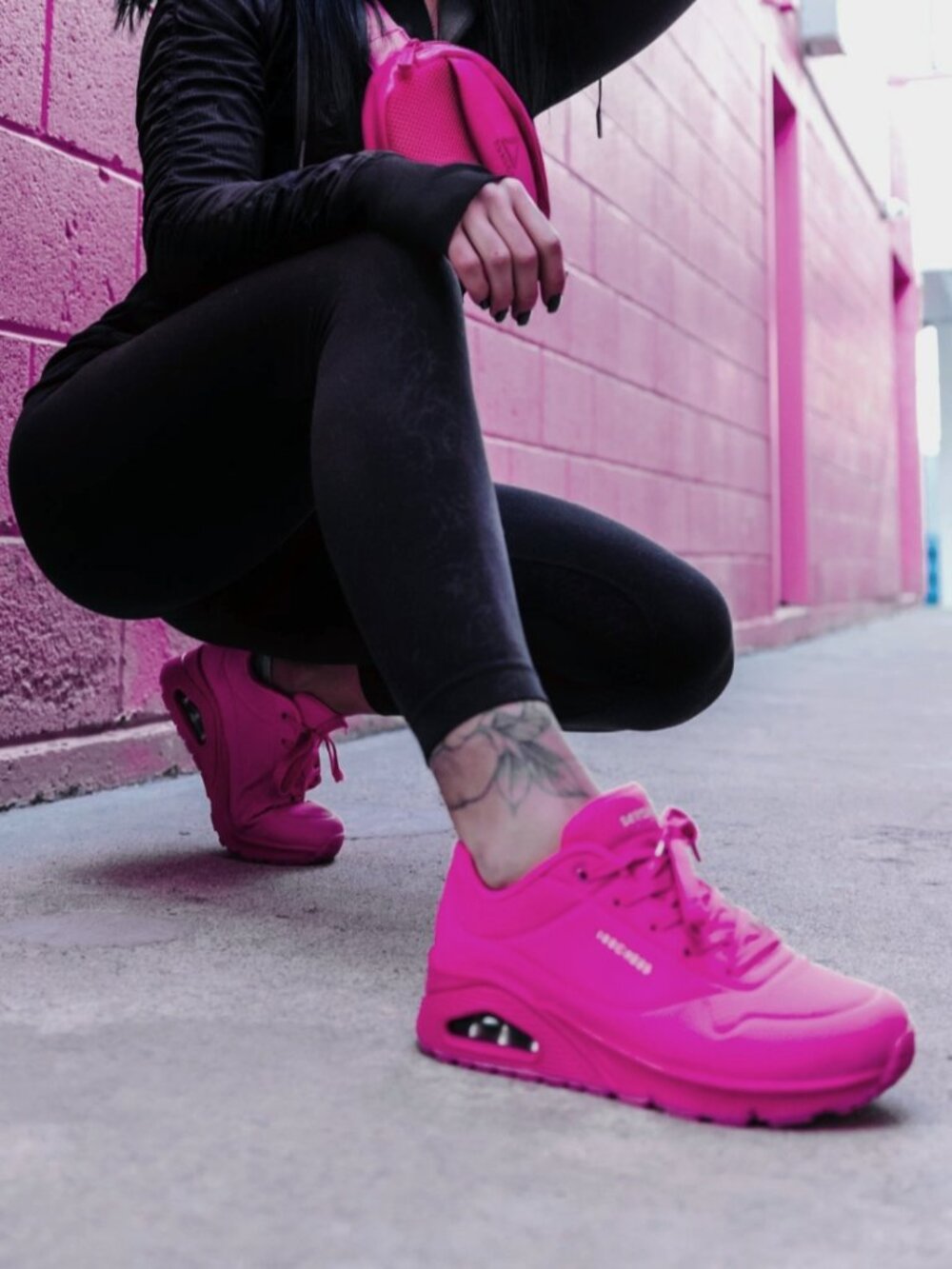 New in Box SKETCHERS Uno In "Night Shades" Pink